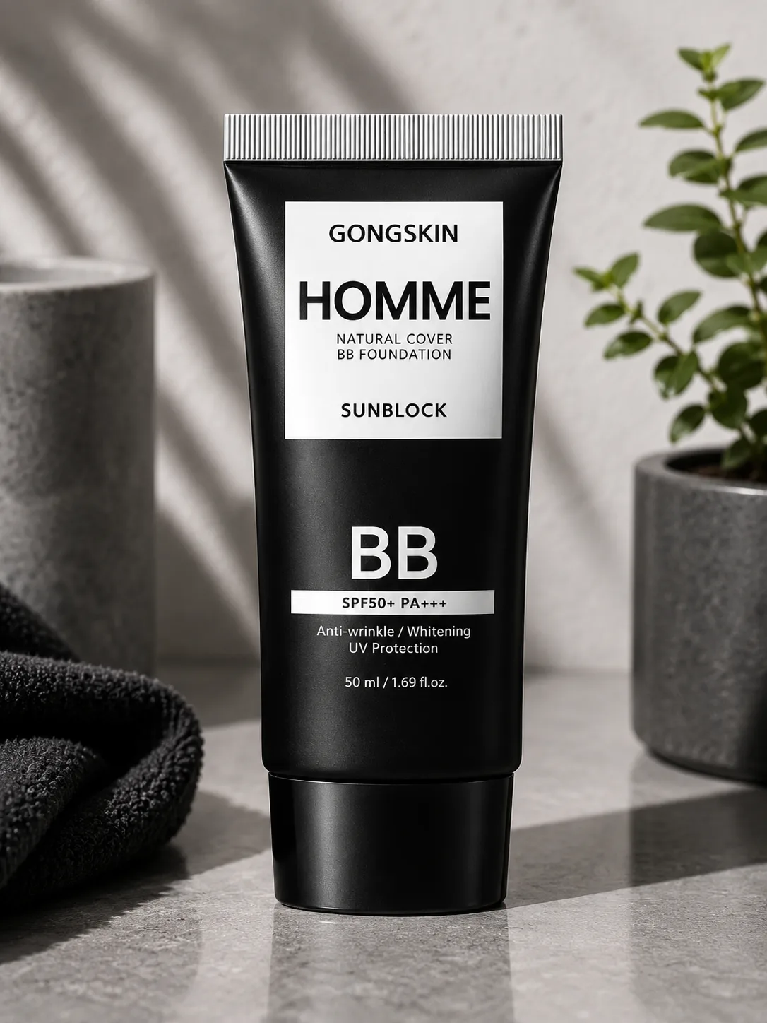 Erkaklar uchun quyoshdan himoyali BB krem Gongskin Homme SPF50+ PA+++ — 50 ml